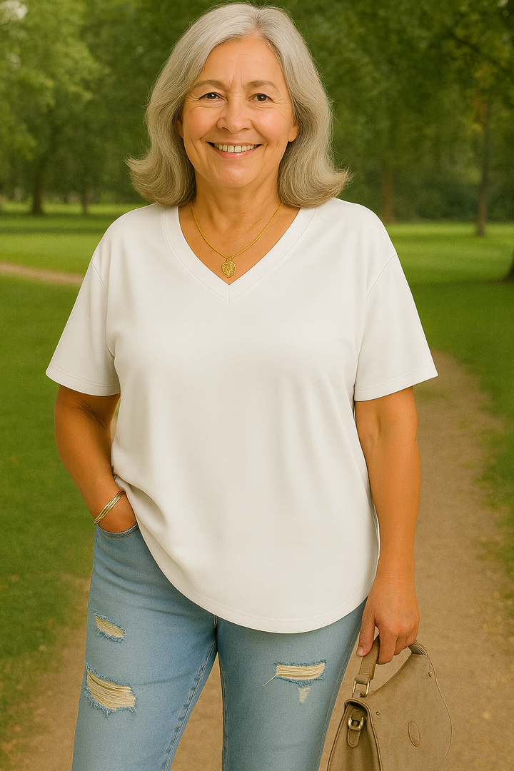 Lainey | Everyday Confidence Tee