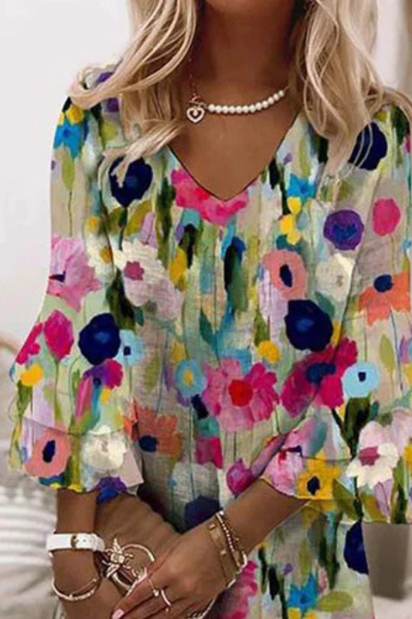 Lourdes - Romantic Floral Mini Dress