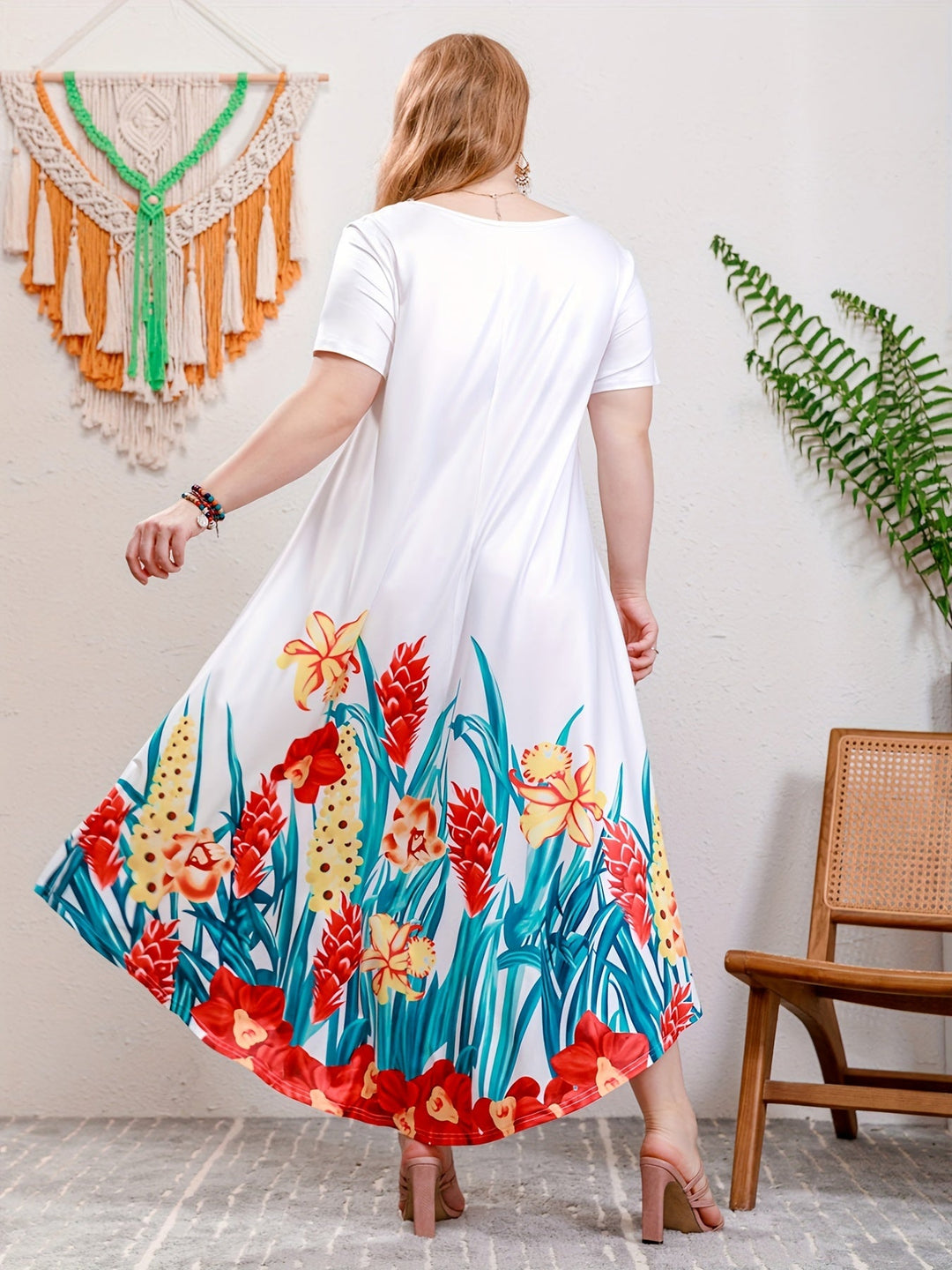 Karen - Plus Size Floral Dress