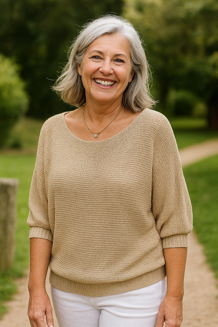 Anetta | Soft Knit Top - Flattering Shape