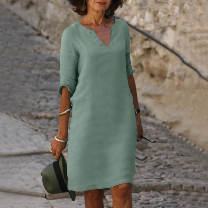 Susan | Elegant Fluid Dress for Timeless Style