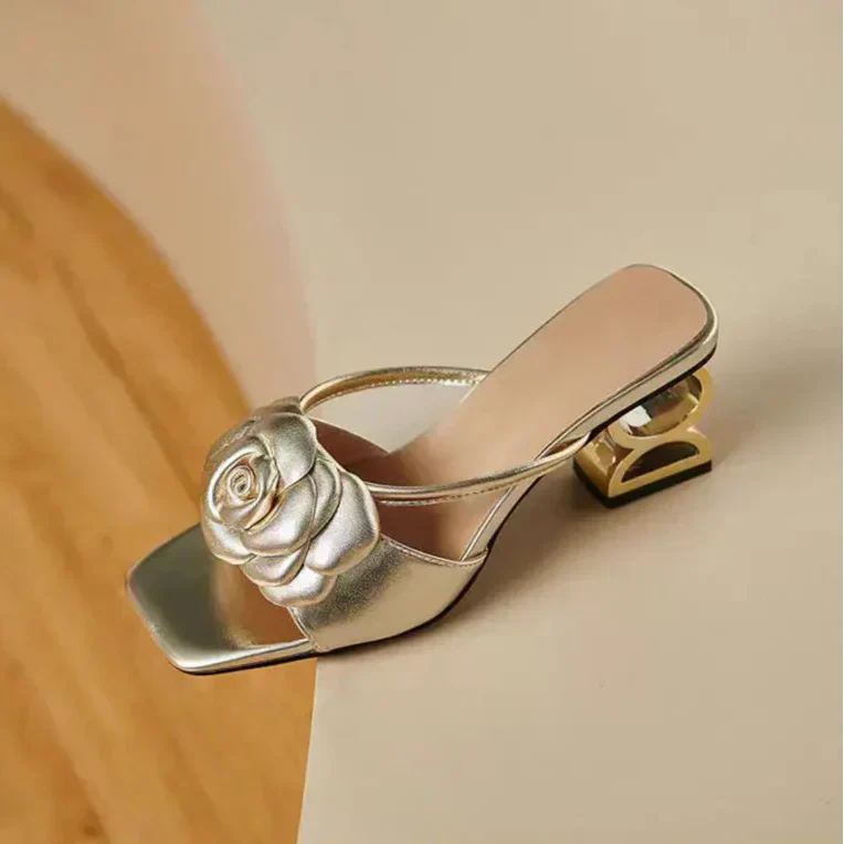 Chloe&Rose™| Dera Floral Sandals