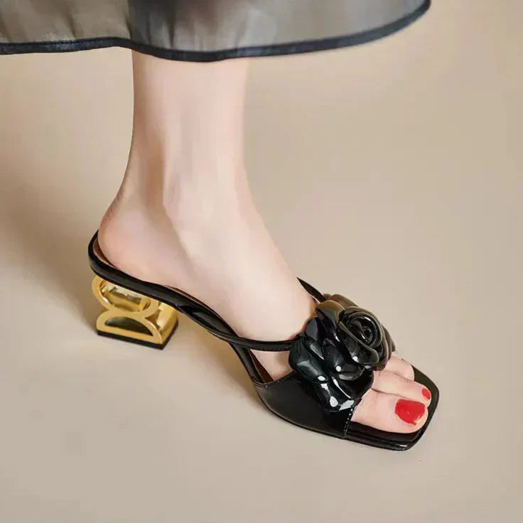 Chloe&Rose™| Dera Floral Sandals