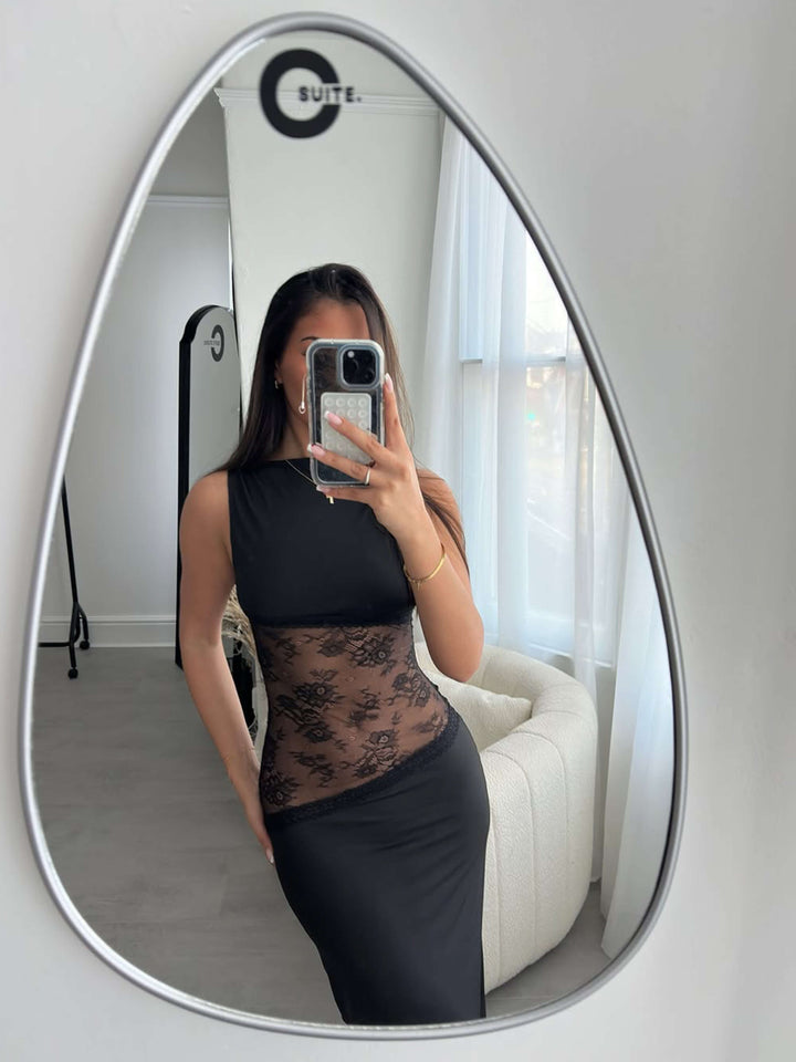 Estela – Long Lace Dress