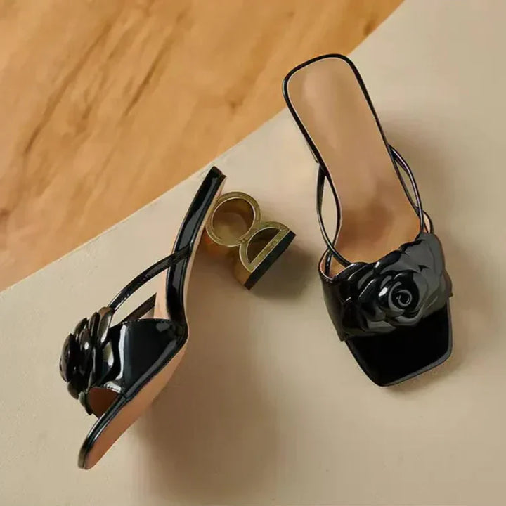 Chloe&Rose™| Dera Floral Sandals