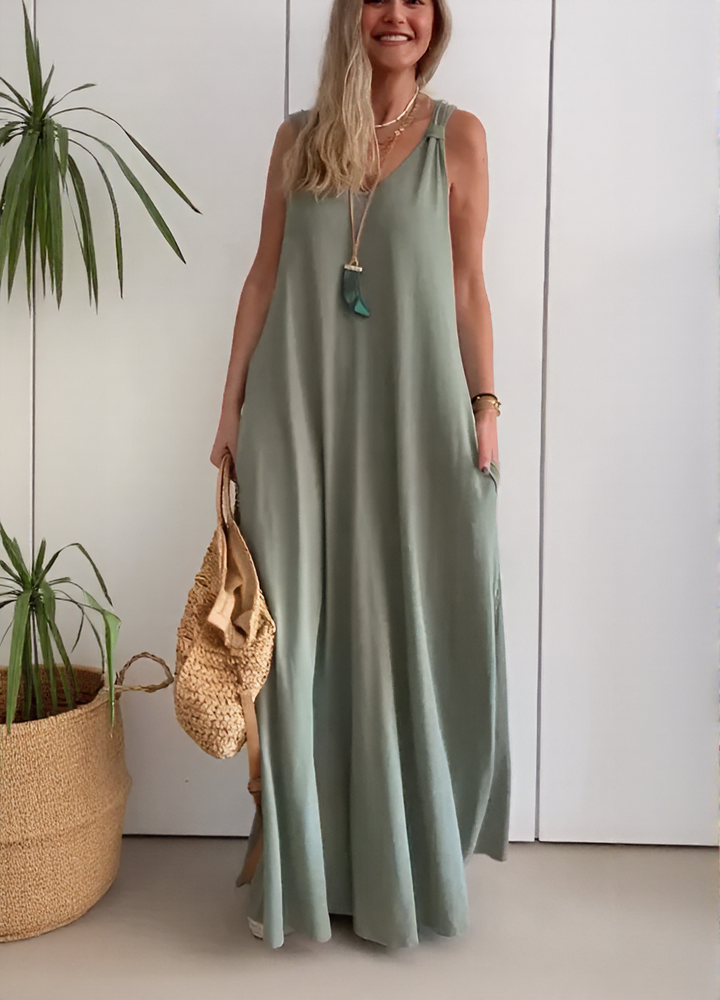 Melissa™ | Sleeveless Flowy Maxi Dress