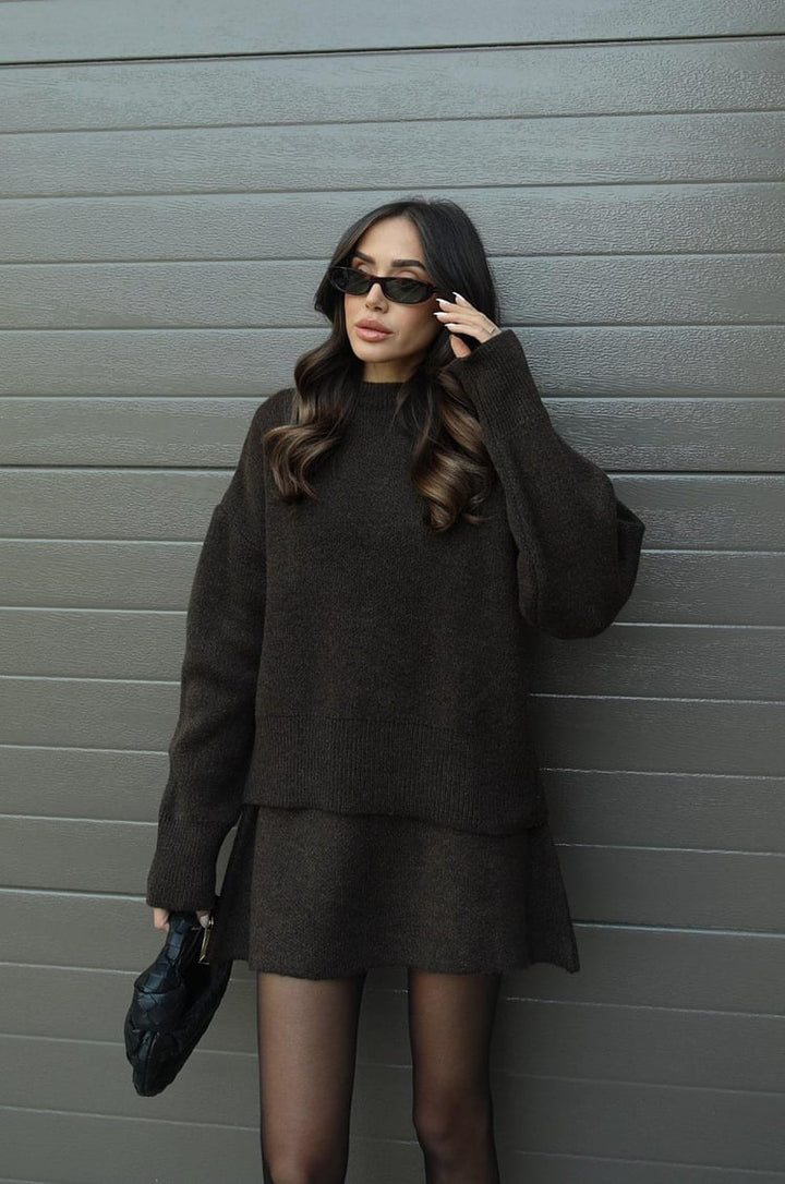 Esme |  A cozy sweater and a flowy flattering skirt