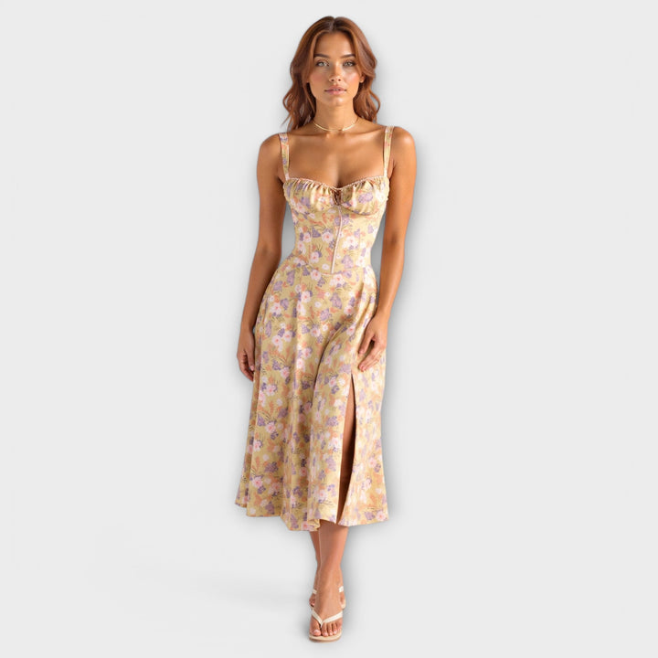 Dress with V-neck. Elegant summer dress